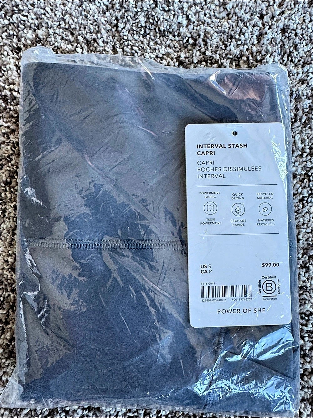 Athleta Interval Stash Capri in Blue Size Small NWT
